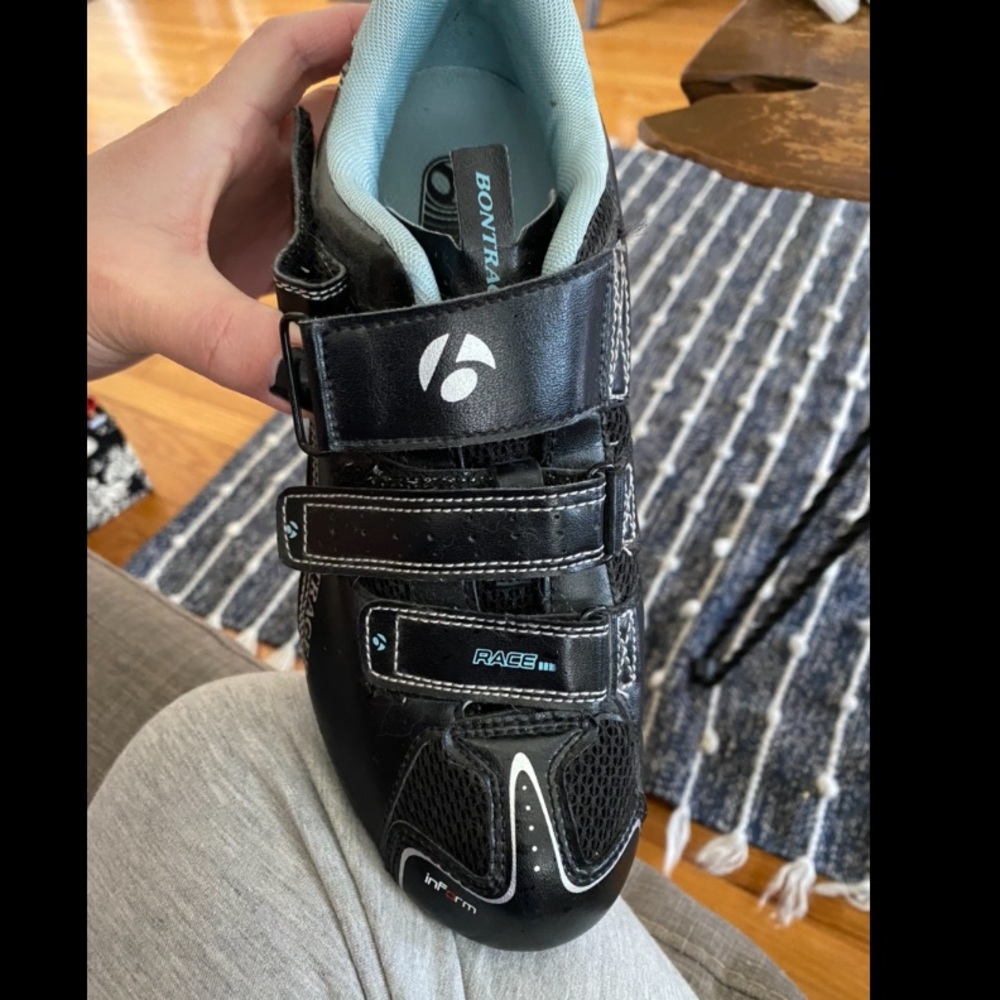 Cycling shoes